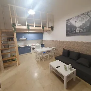 Triana 143 - Wifi Apartamento Sevilla