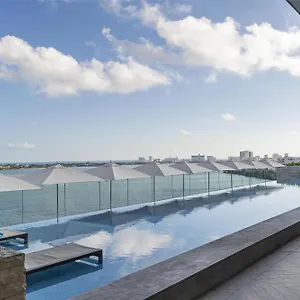 4* מלון Canopy By Hilton La Isla