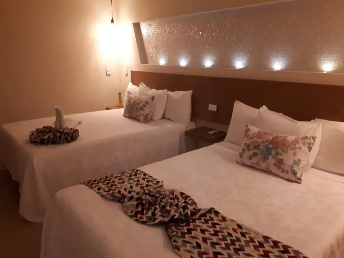 Brisas 10 Beachside Suites Cancun
