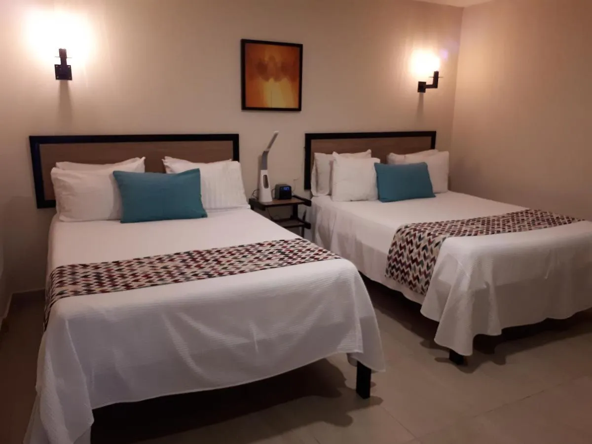 Apartment Brisas 10 Beachside Suites Cancun
